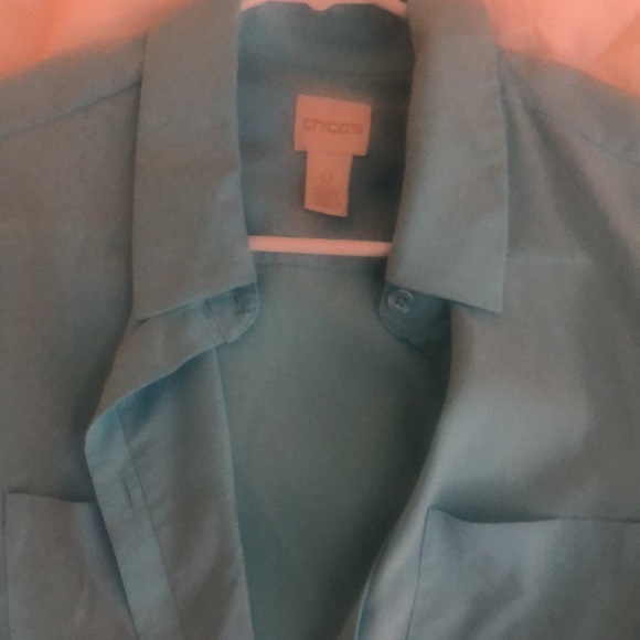 Chico’s size 0 sky blue short sleeve shirt. - Picture 2 of 2